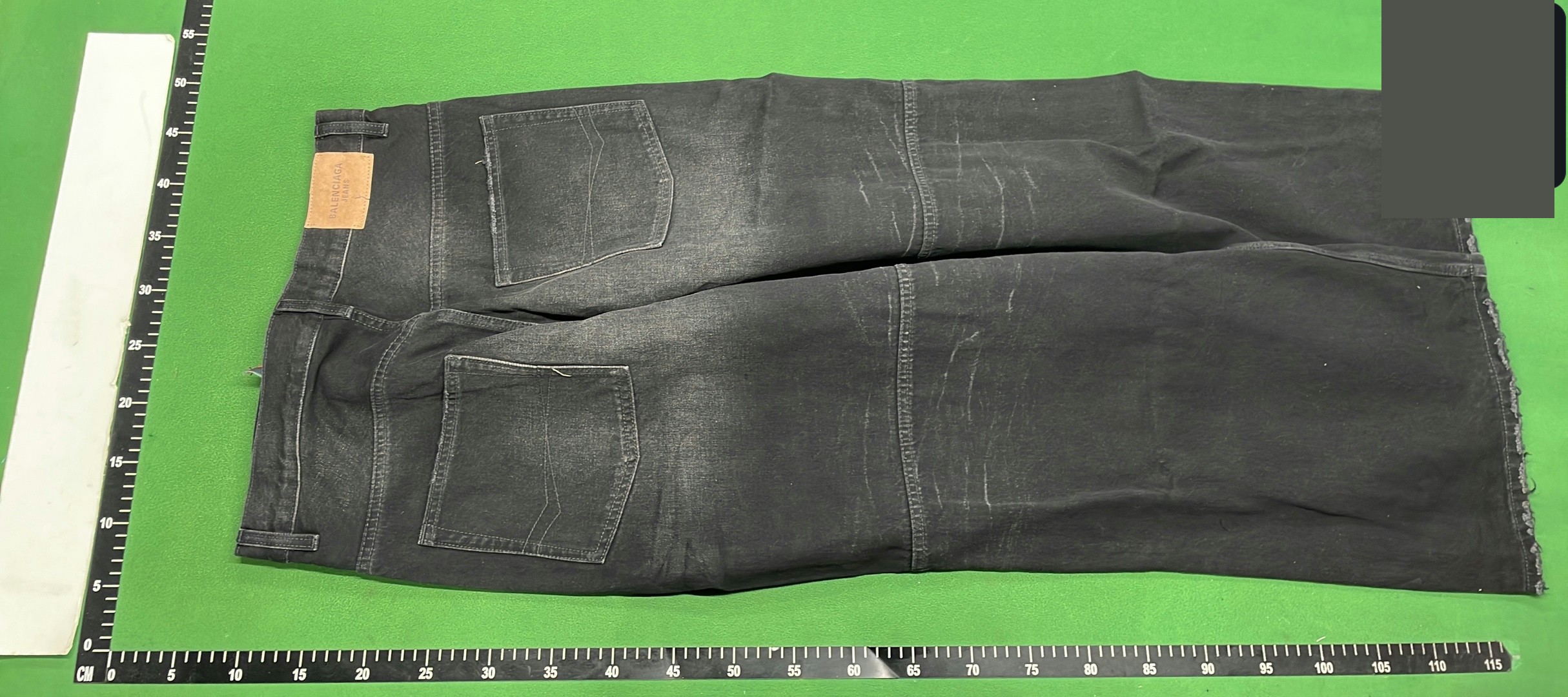 Balenciaga "George V" Baggy Jeans QC