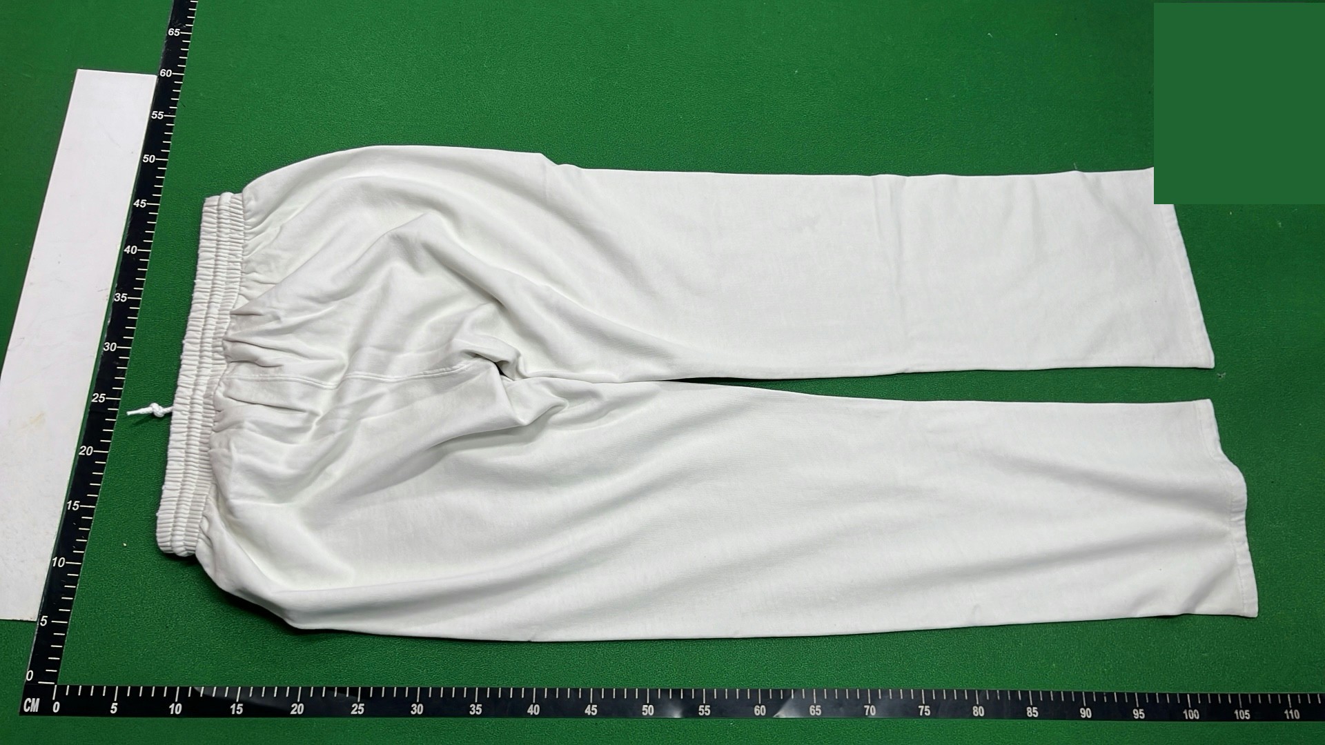 Number (N)ine SS04 "Dream Baby Dream" White Skull Sweatpants QC