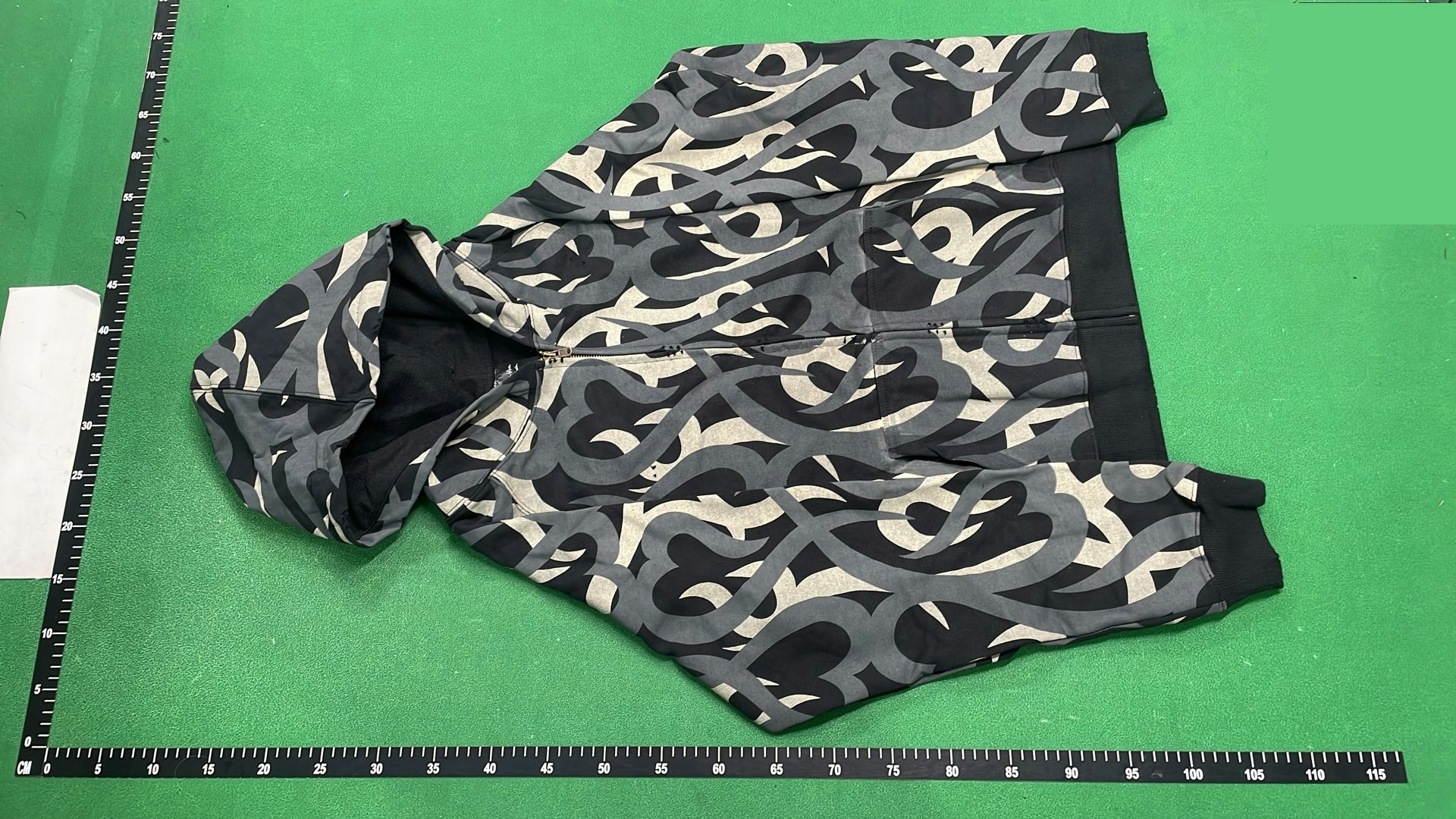 Number (N)ine "Tribal Camo" Hoodie | AW04 QC