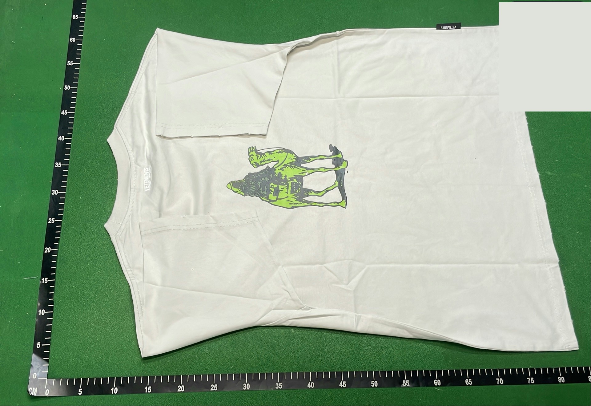 Vetements Silk Road Tee QC