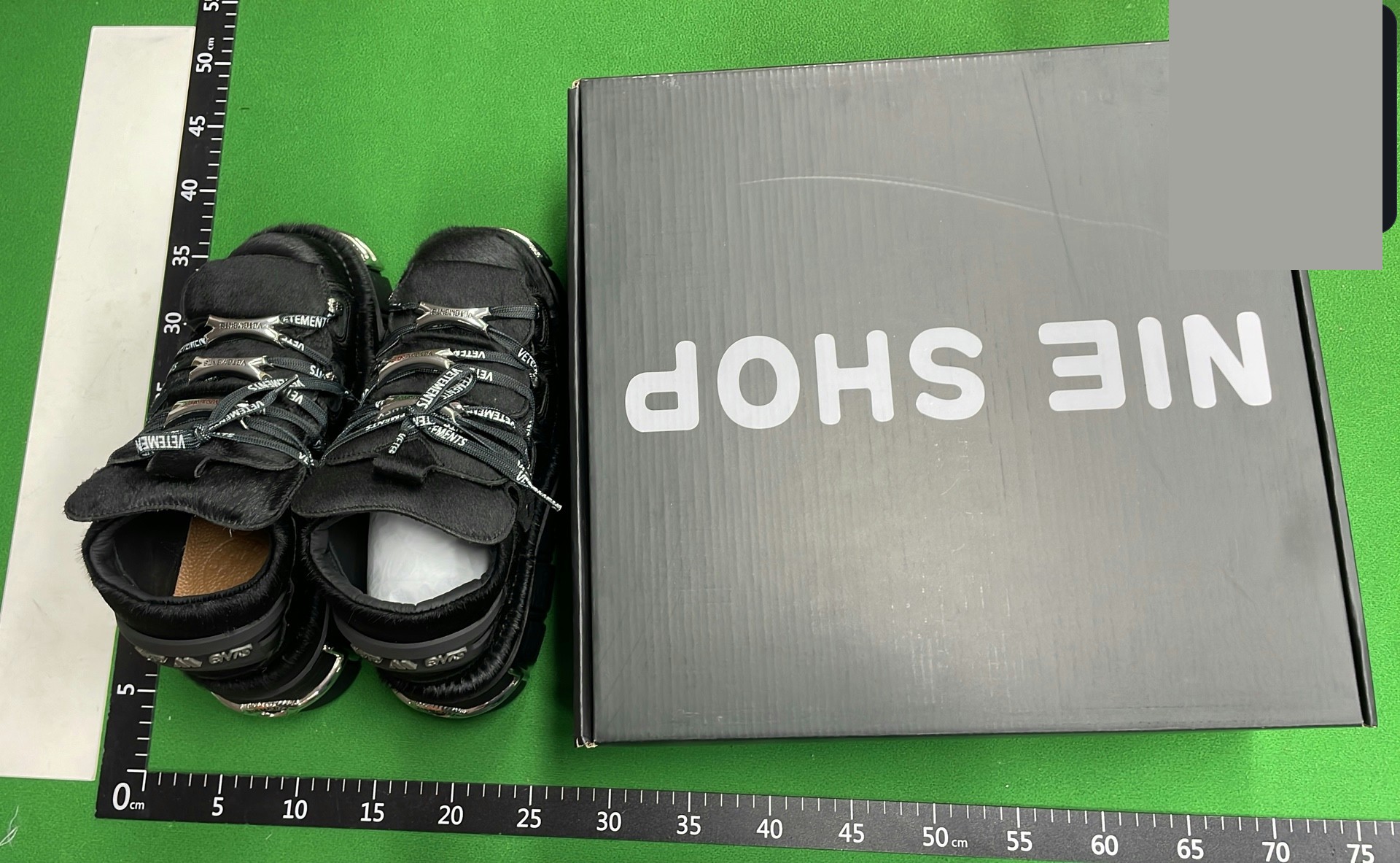 Vetements New Rocks Leather Platform Shoes QC